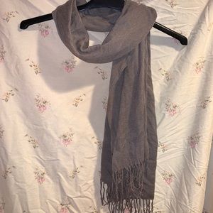 Grey pashmina scarf